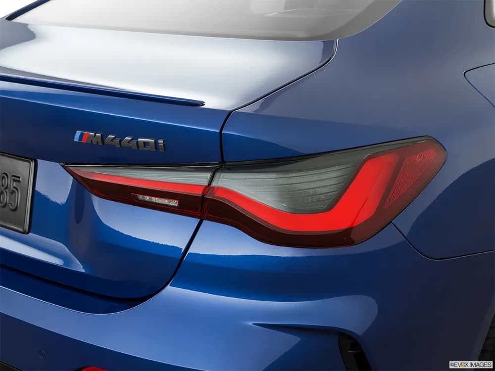 4 سيريز  كوبيه