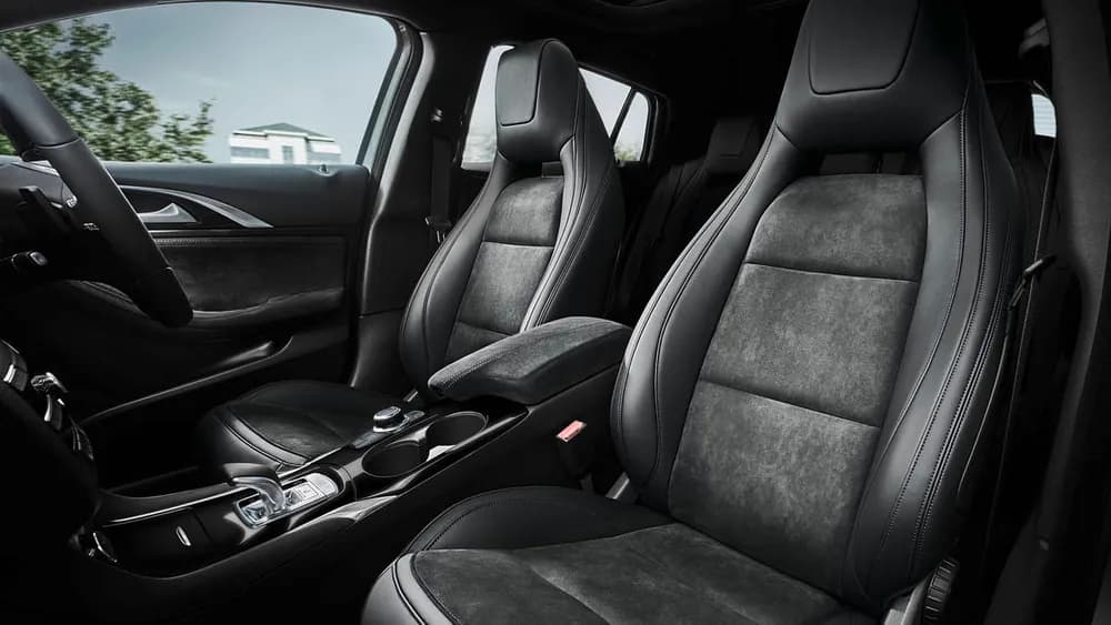 Q30