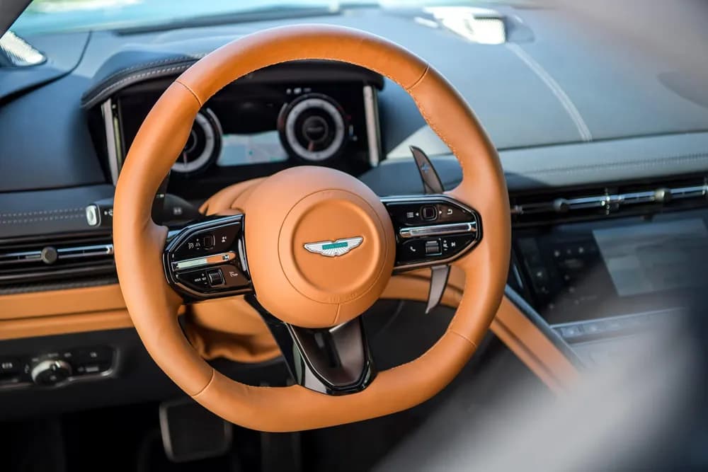 DB12
