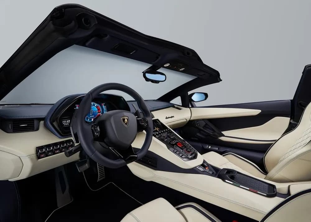 Aventador S Roadster