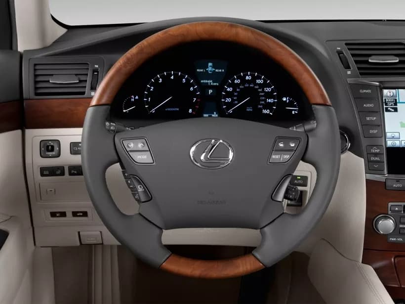 LS 460L