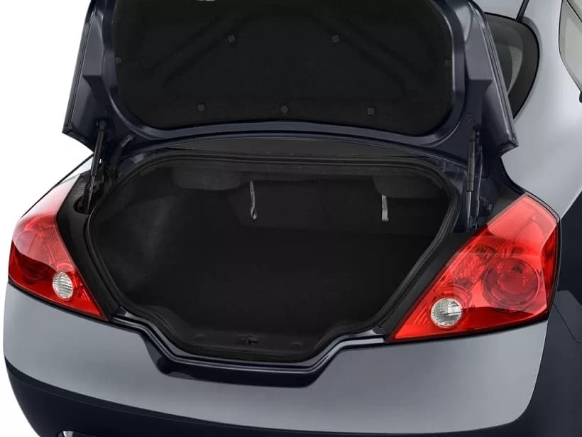 Altima Coupe