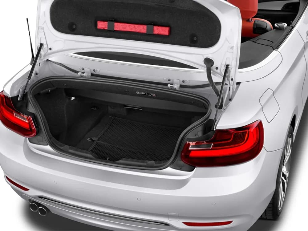 BMW 2 Series Convertible 2021 220i