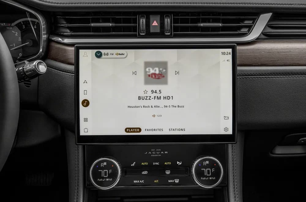 Jaguar F-Pace 2021 2.0T S (250 PS)