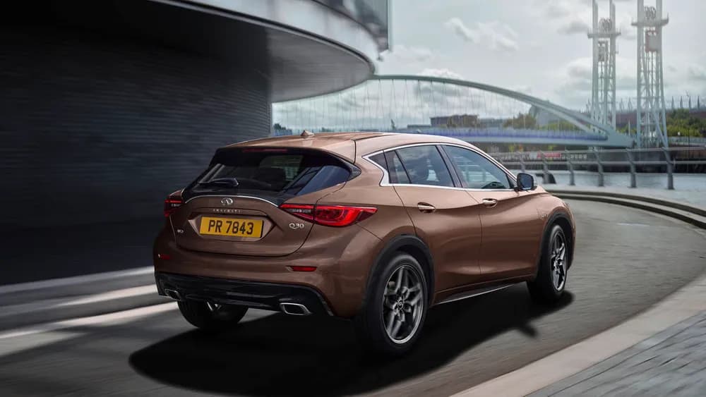Q30