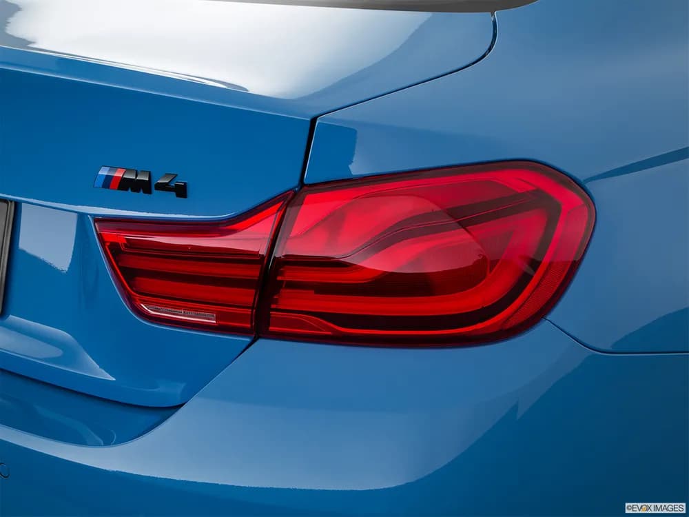 BMW M4 Coupe 2018 GTS Coupe
