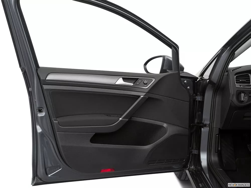 Volkswagen Golf 2019 2.0L SE R (290 HP)