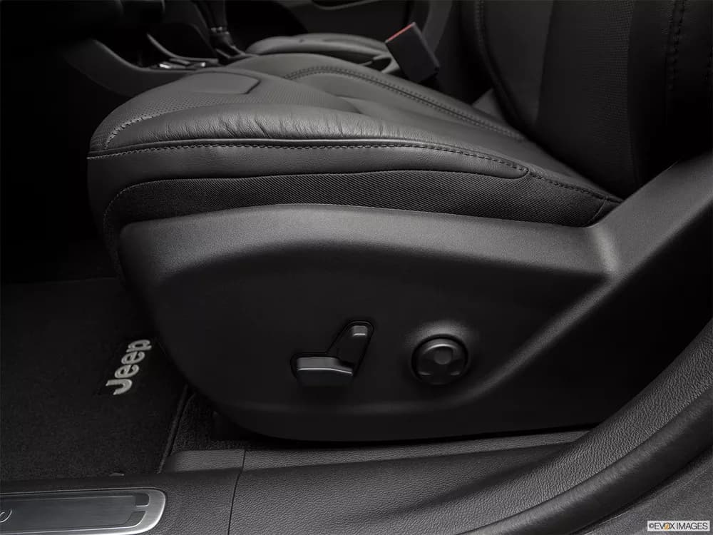 Jeep Cherokee 2019 3.2L Limited