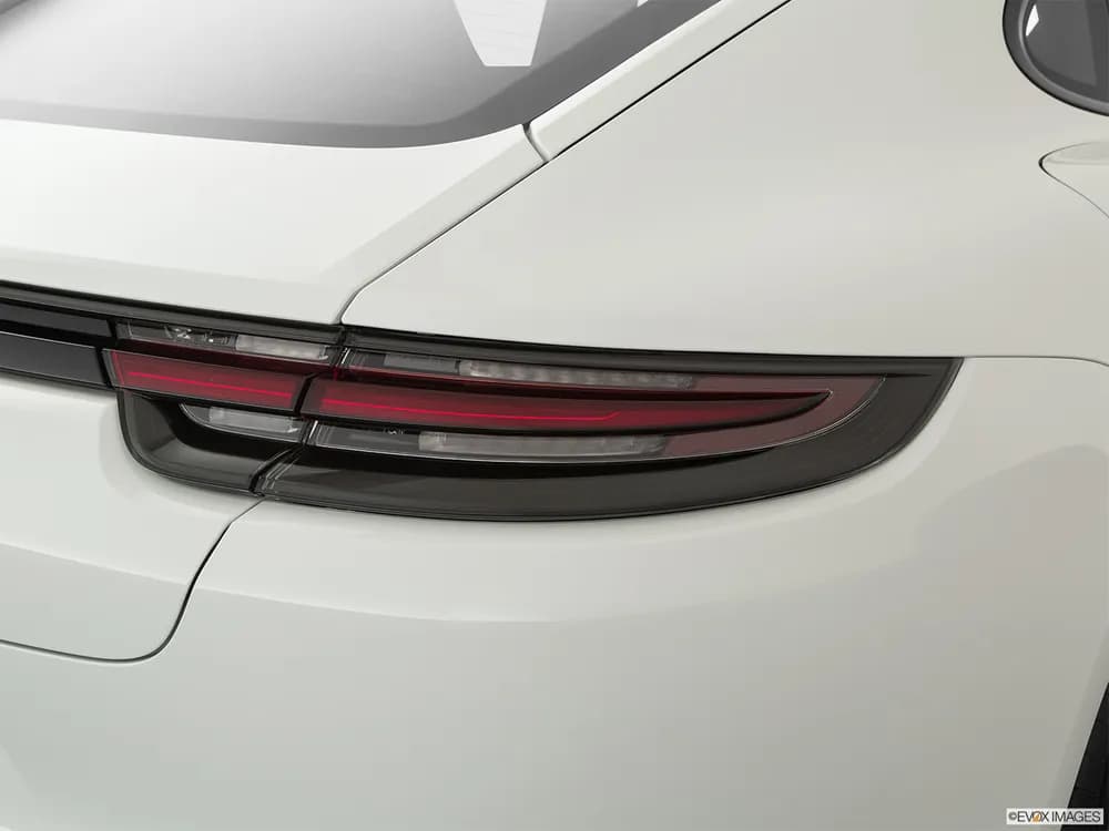 بورش باناميرا 2020 4.0L Turbo Executive