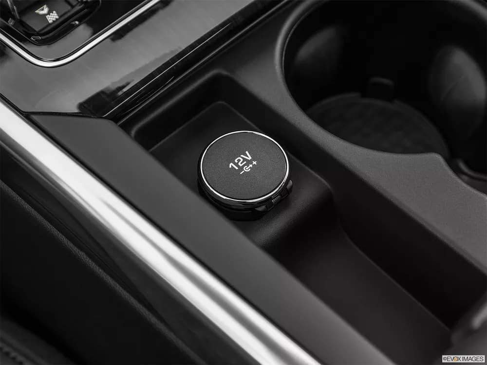 Jaguar XE 2020 2.0T R-Dynamic (250 PS)