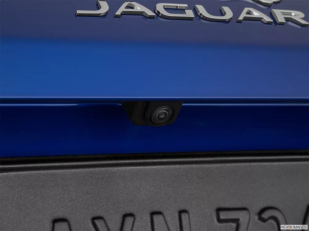 Jaguar F-Pace 2020 2.0T Pure (250 PS)