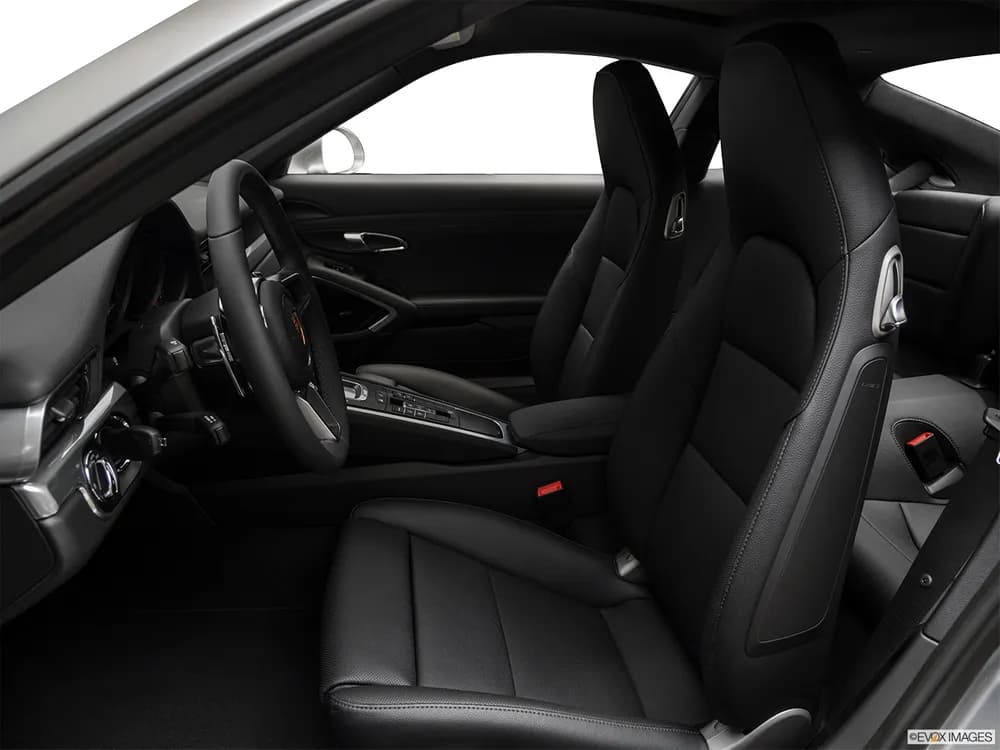 Porsche 911 2019 Carrera GTS