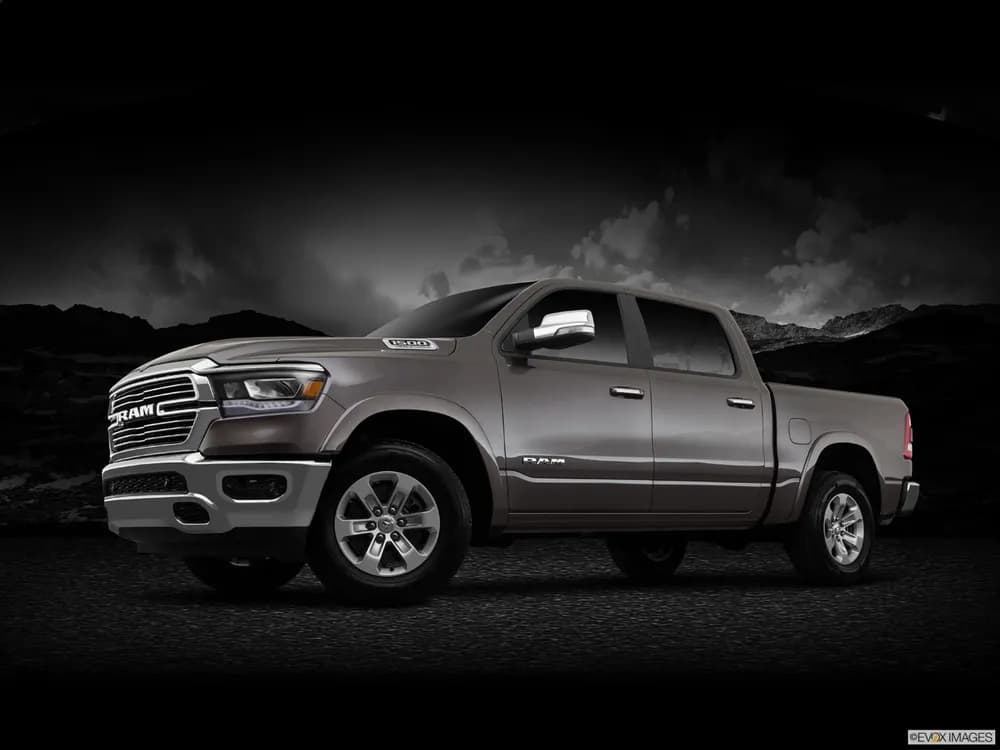 RAM 1500 2021 5.7L Laramie (Double Cab)
