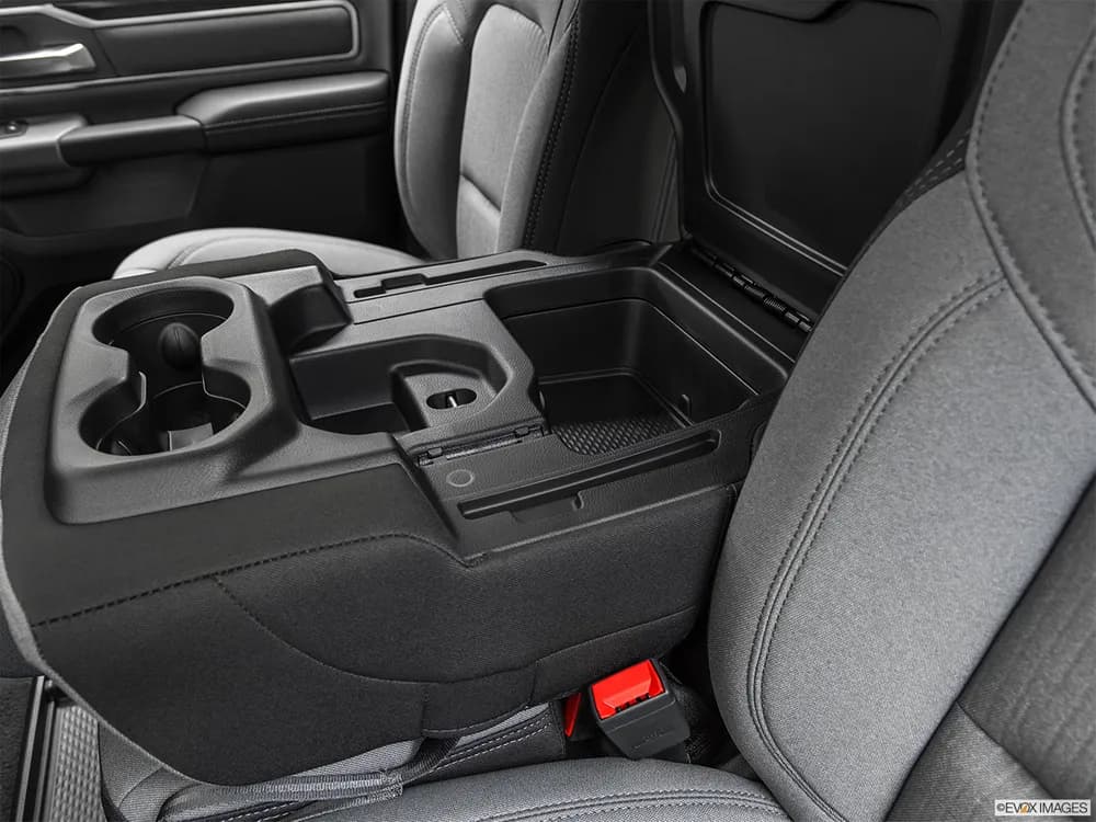 RAM 1500 2021 5.7L Big Horn (Regular Cab)