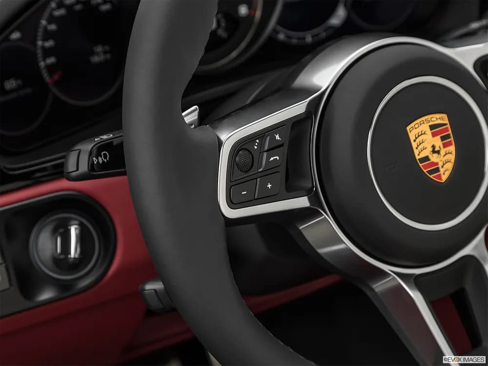 Porsche Cayenne 2022 S Platinum Edition