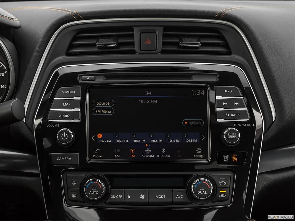 Nissan Maxima 2022 3.5L SR2