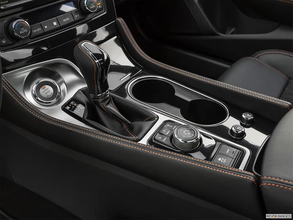 Nissan Maxima 2022 3.5L SR2