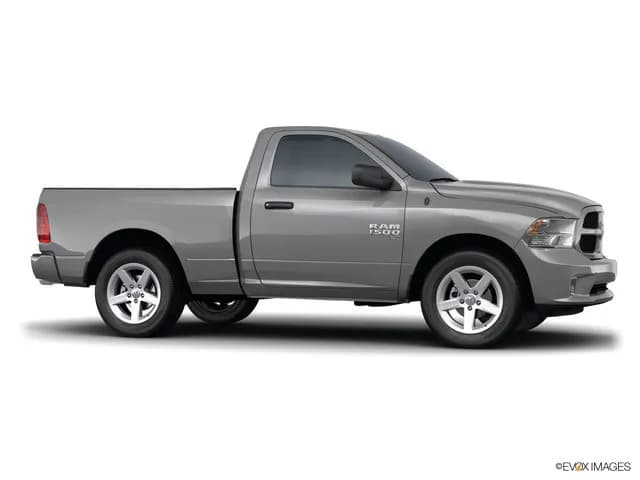 RAM 1500 Classic 2022 5.7L Express (Regular Cab)