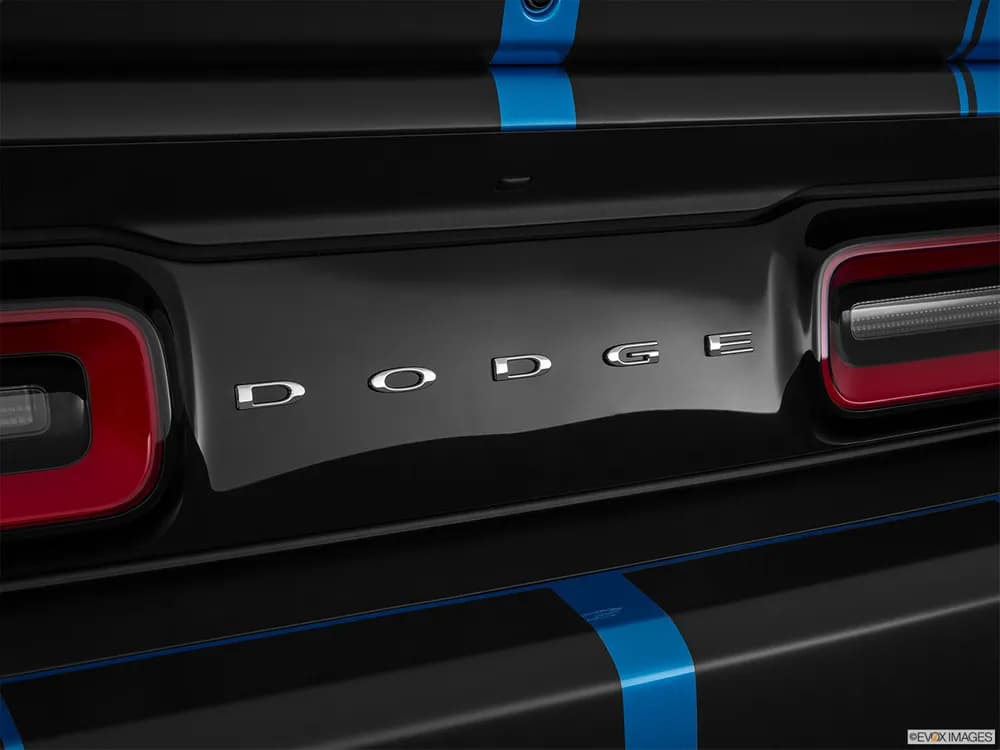 SRT8