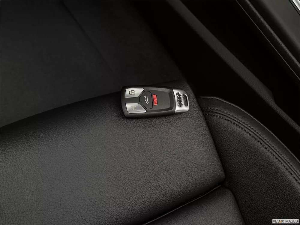 Audi A4 2018 45 TFSI quattro Design (252 HP)