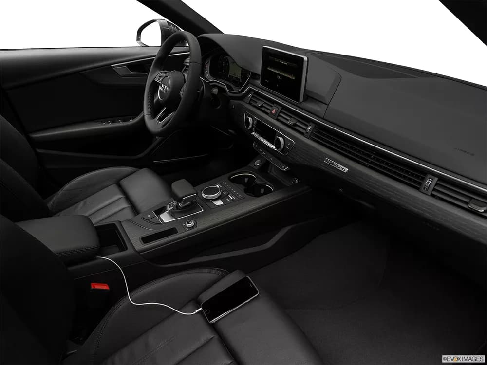 Audi A4 2018 45 TFSI quattro Design (252 HP)