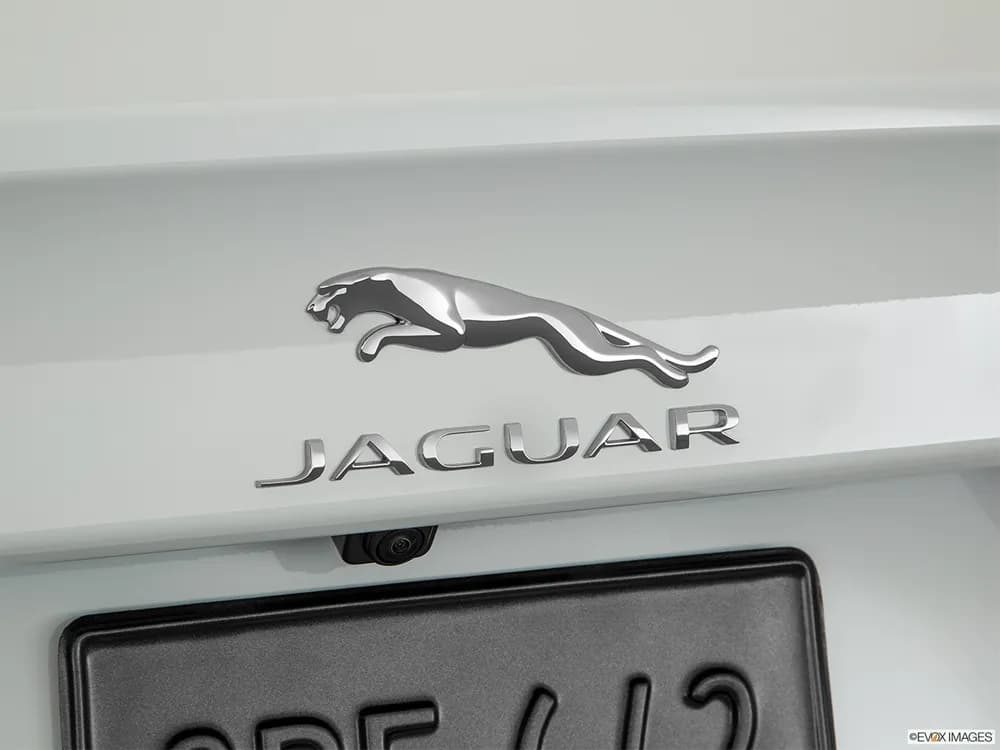 Jaguar XE 2018 2.0 Prestige