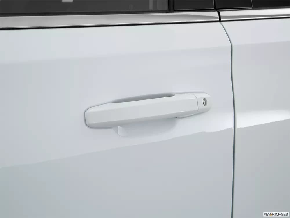 GMC Yukon 2018 5.3L SLE (2WD)