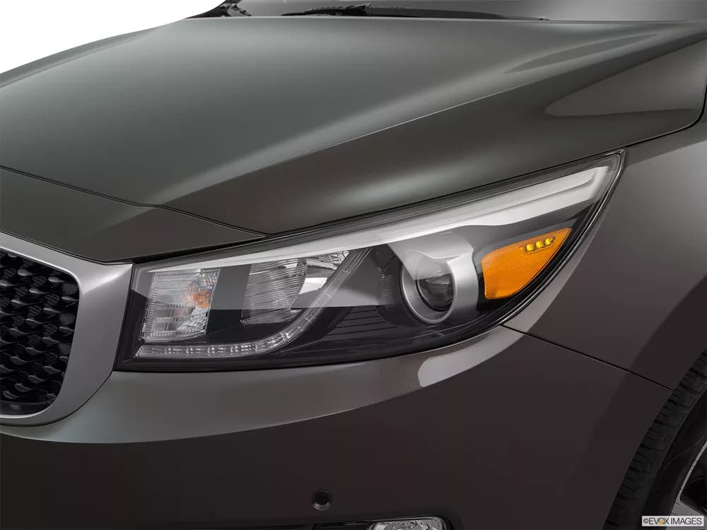 Kia Carnival 2018 3.3L Top