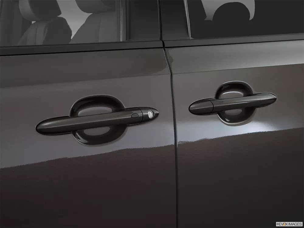 Kia Carnival 2018 3.3L Top