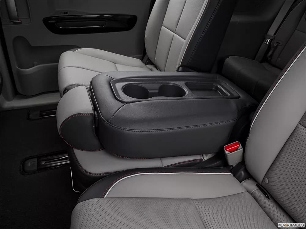 Kia Carnival 2018 3.3L Top