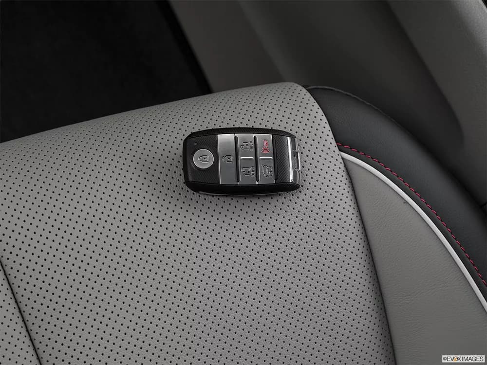 Kia Carnival 2018 3.3L Top