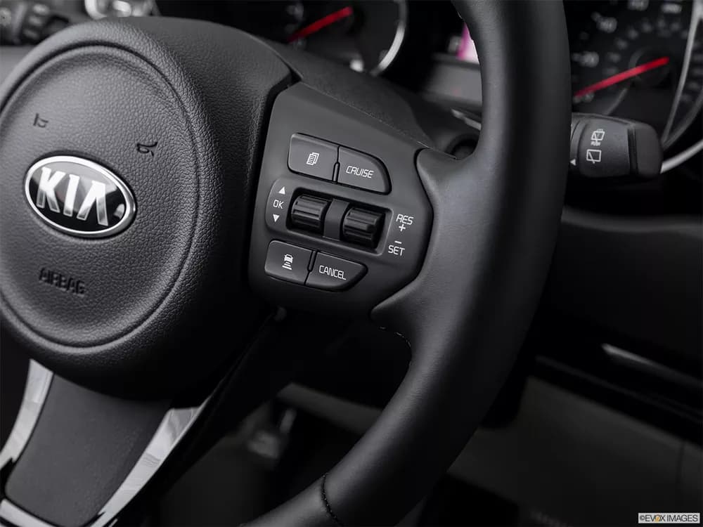 Kia Carnival 2018 3.3L Top