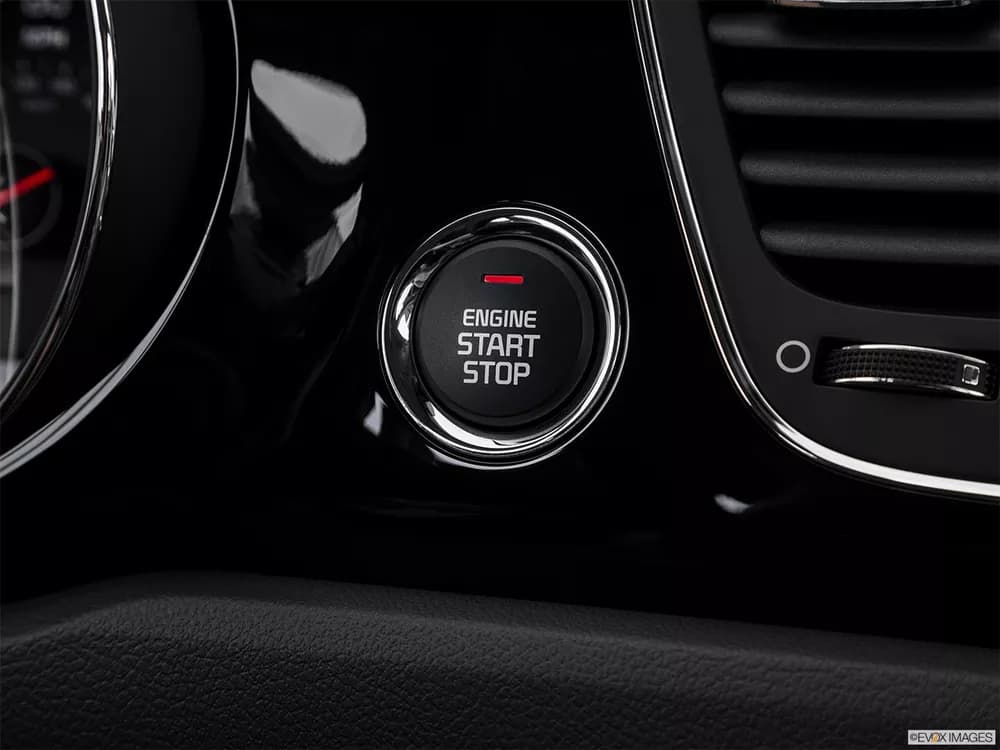 Kia Carnival 2018 3.3L Top