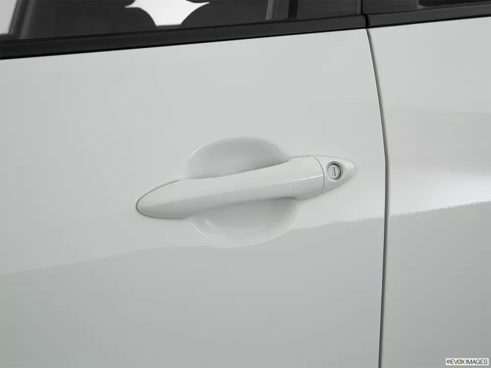 Kia Cerato Hatchback 2018 1.6L Base
