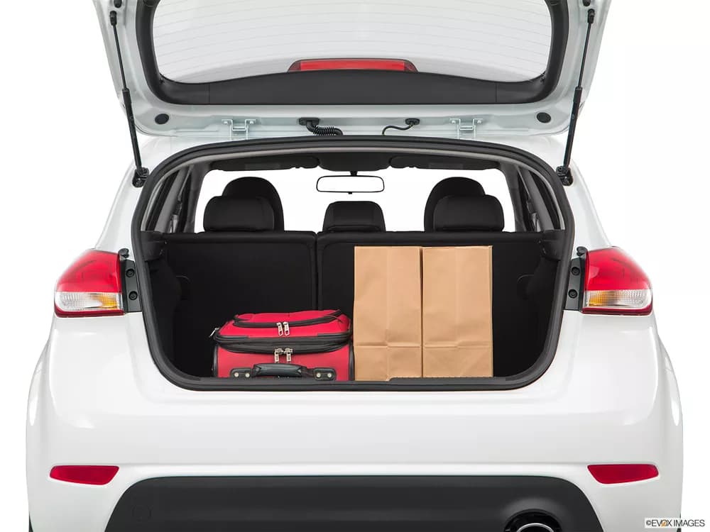 Kia Cerato Hatchback 2018 1.6L Base