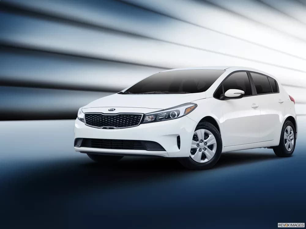 Kia Cerato Hatchback 2018 1.6L Base