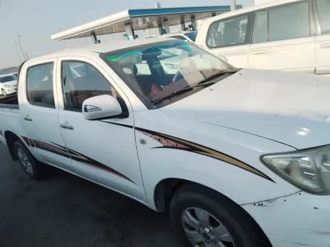 Used Toyota Hilux 2009