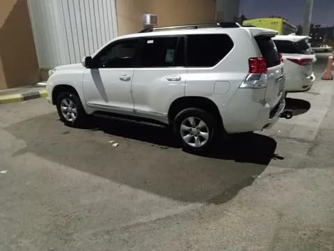 Used Toyota Land Cruiser Prado 2013