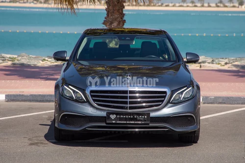 مستعملة مرسيدس بنز الفئة -إي E 200 AMG 2019