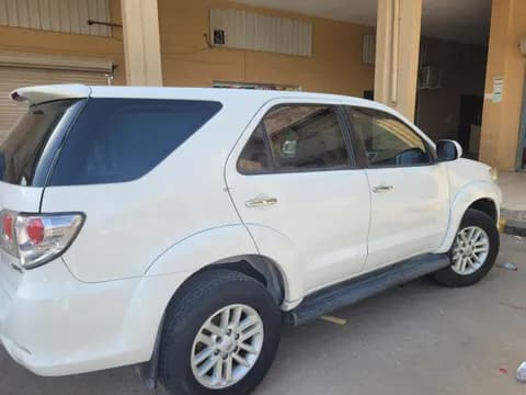 Used Toyota Fortuner 2013
