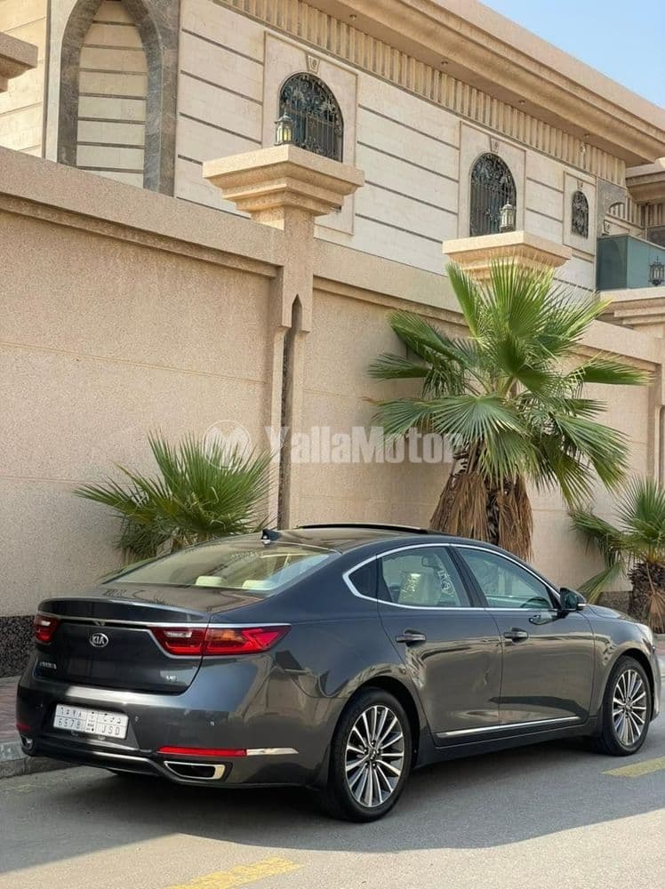 مستعملة كيا كادينزا 2020