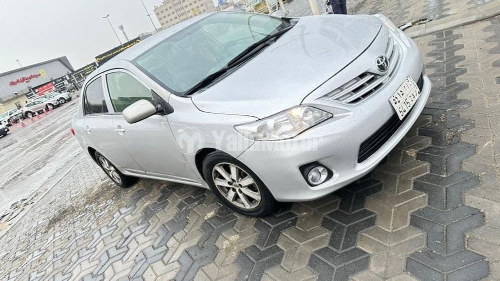 Used Toyota Corolla 2013