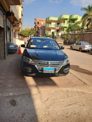 إم جي - 5 HL 2021 مستعملة إم جي - 5 HL 2021 مستعملة used_cars.forSale