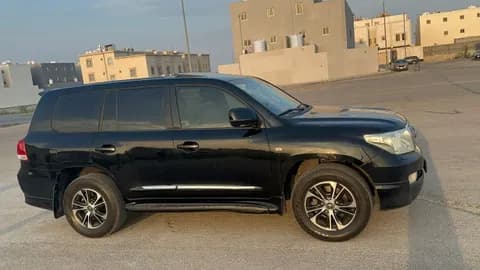 Used Toyota Land Cruiser 2011