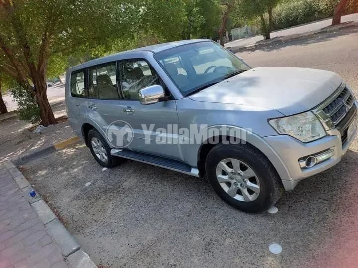 ميتسوبيشي باجيرو 3.5L 3 Door Basic 2017 مستعملة