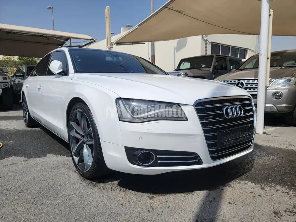 مستعملة أودي أي8 أل 4.2L 372 HP 2011