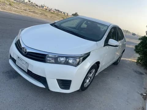 Used Toyota Corolla 2015