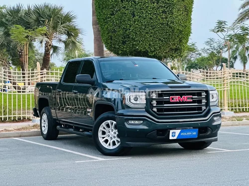 Used GMC Sierra 5.3L V8 Elevation Regular Cab AWD 2017