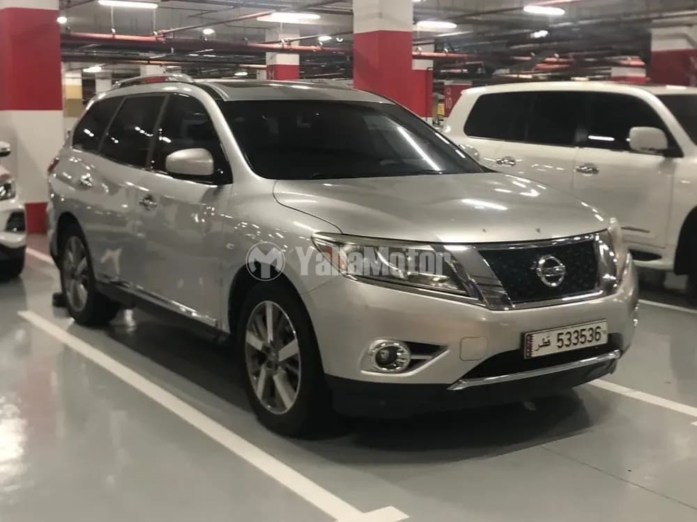 Used Nissan Pathfinder SV 4WD 2013