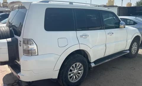 Used Mitsubishi Pajero GLS V6 2013 Used Mitsubishi Pajero GLS V6 2013 used_cars.forSale